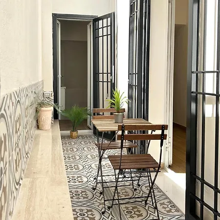 Napolation - Centro Storico Bed & Breakfast Naples